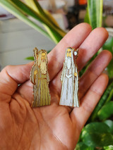 Great Showdowns Pin Set: The White and The Gray